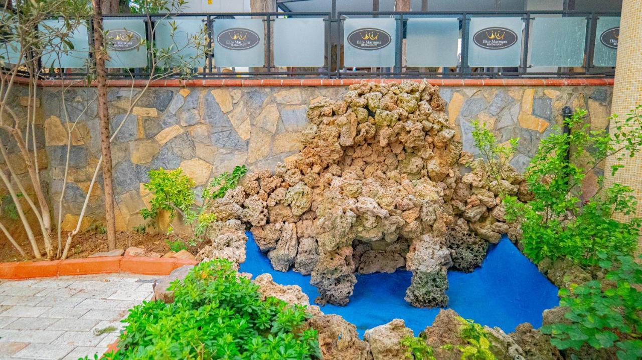 Elite Marmara Pansiyon Camlica Istanboel Buitenkant foto