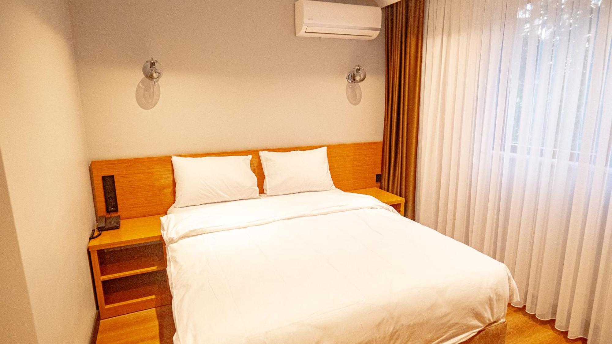 Elite Marmara Pansiyon Camlica Istanboel Buitenkant foto