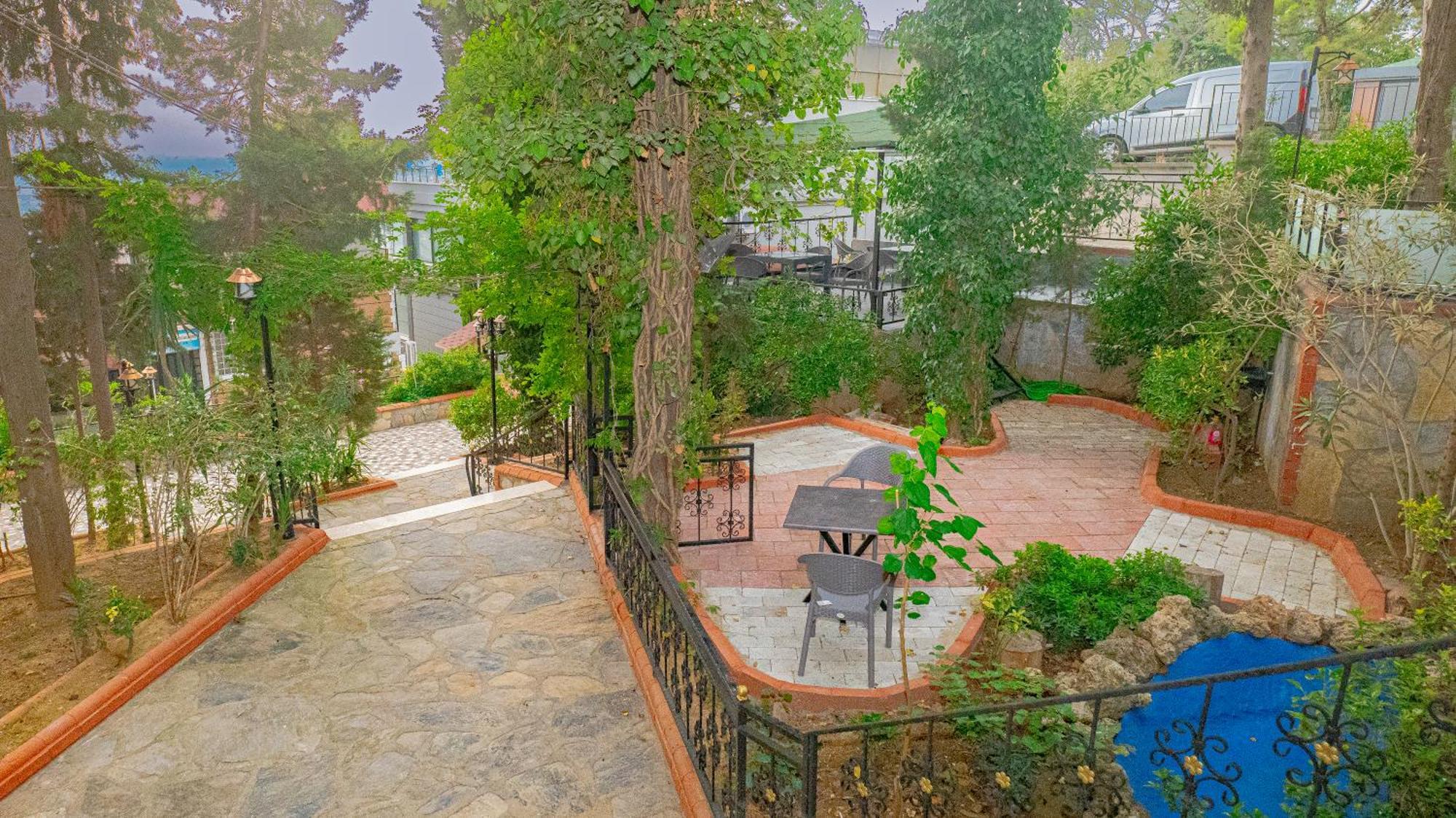 Elite Marmara Pansiyon Camlica Istanboel Buitenkant foto